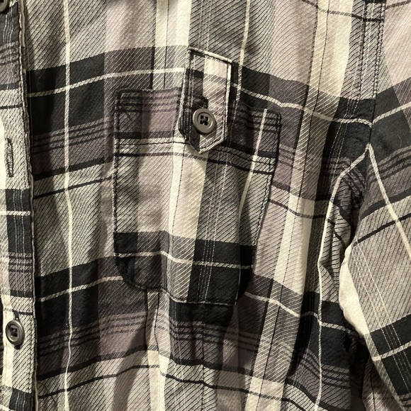 Maurice’s- Black White and Gray Plaid Blouse - Picture 4 of 8